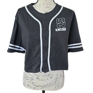 UC Sportswear Women's Size Medium Black White Encore Cropped Button Down Jersey